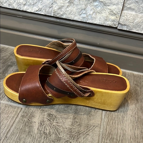 Olukai Brown Kamala Leather clogs with wooden wedge heels size 7 - Picture 6 of 10